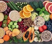 Top 7 những trái cây nên ăn khi bị mụn