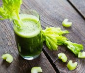 Top 7 những trái cây nên ăn khi bị mụn