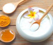 Top 7 những trái cây nên ăn khi bị mụn