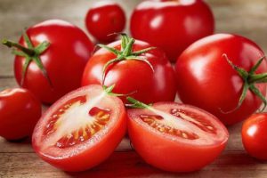 Cà chua có bao nhiêu calo và công dụng mang lại như thế nào?