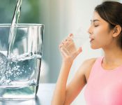 Top 7 những trái cây nên ăn khi bị mụn