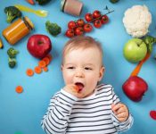 [Gợi ý] TOP 3+ sản phẩm bổ sung vitamin tổng hợp cho bé biếng ăn