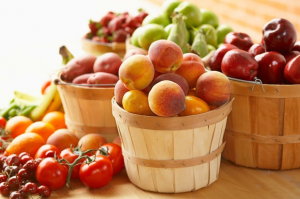 ăn trái cây có giúp giảm mụn không